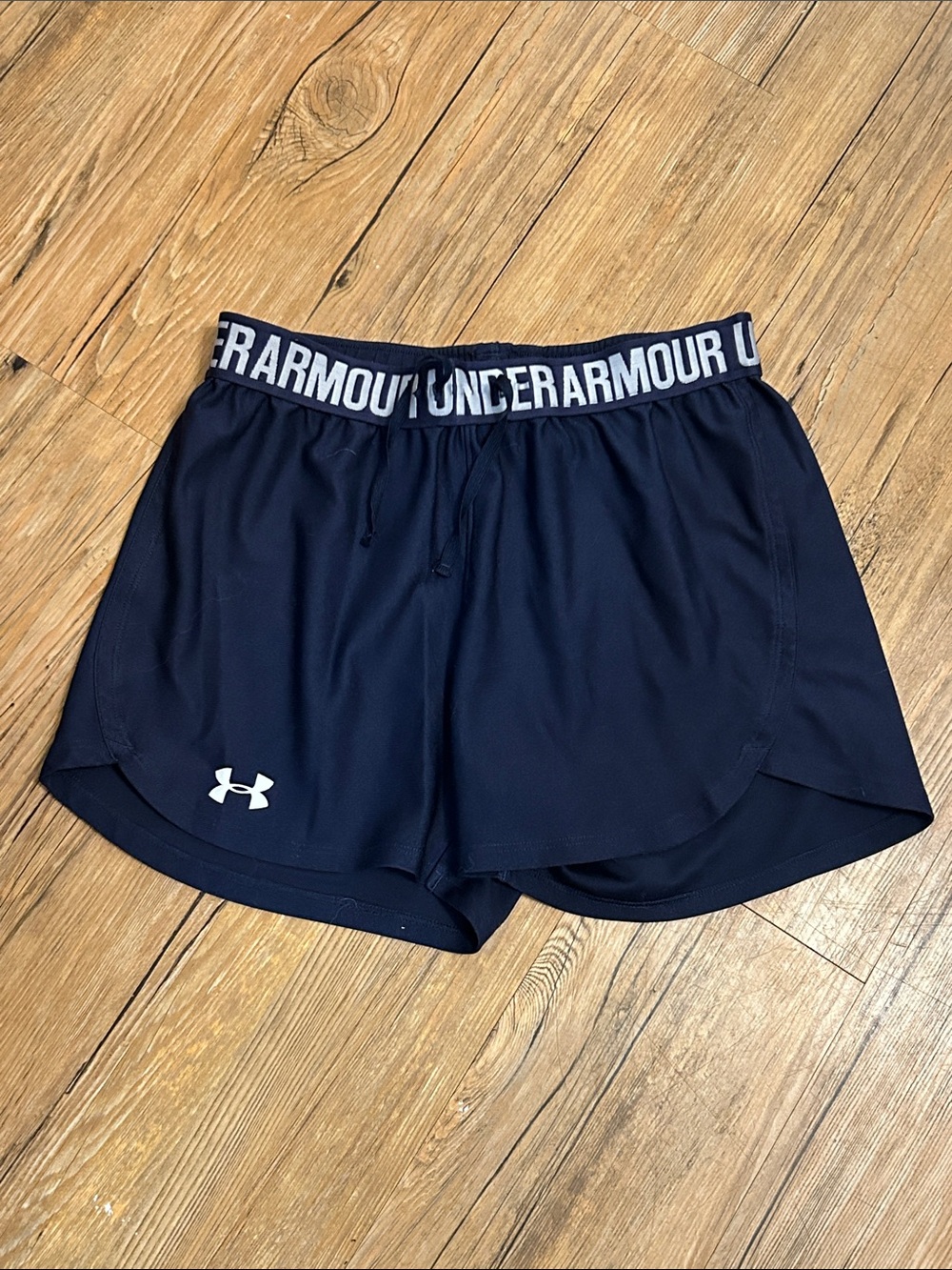 Under Armour Women’s Shorts Navy XS
